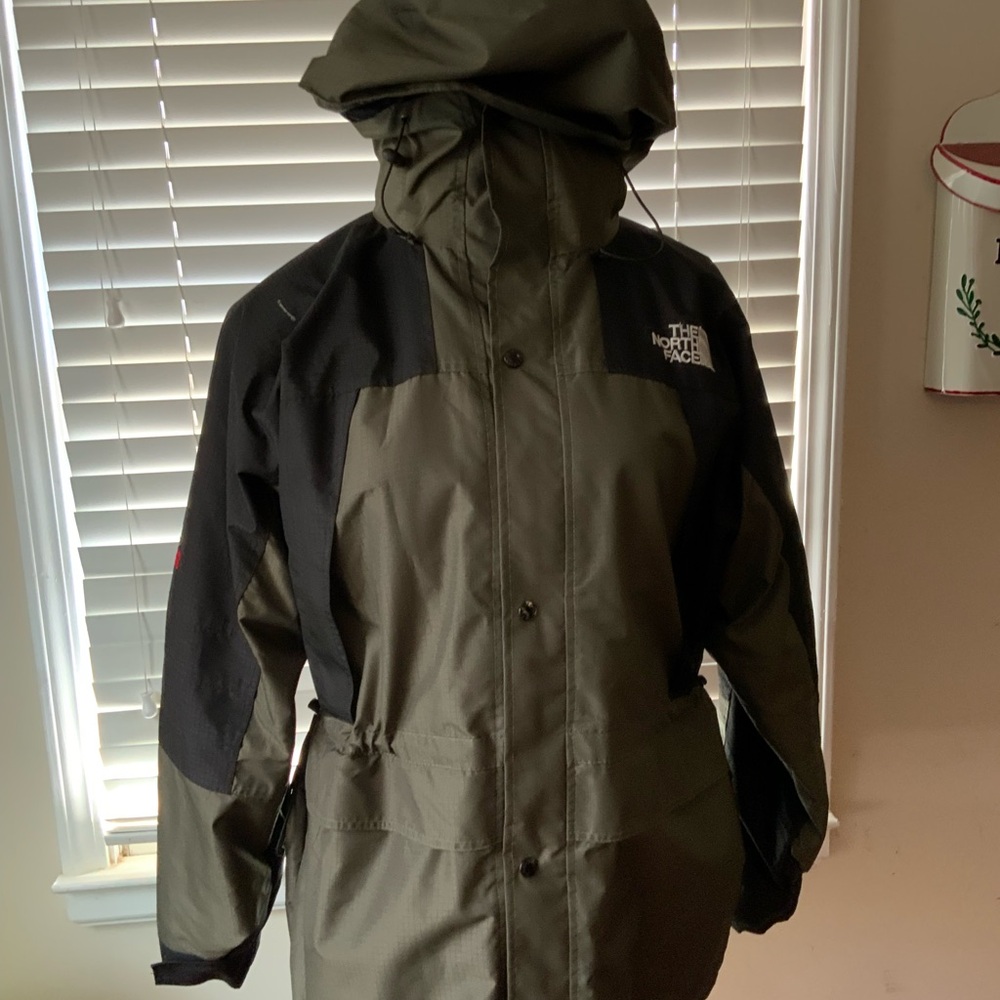 The North Face Mens  Olive and Black Summit Series Jacket Waterproof